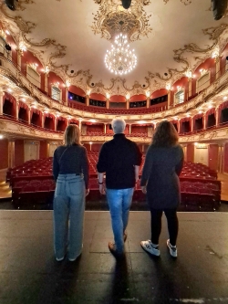 petra nadolny theater tatortreiniger